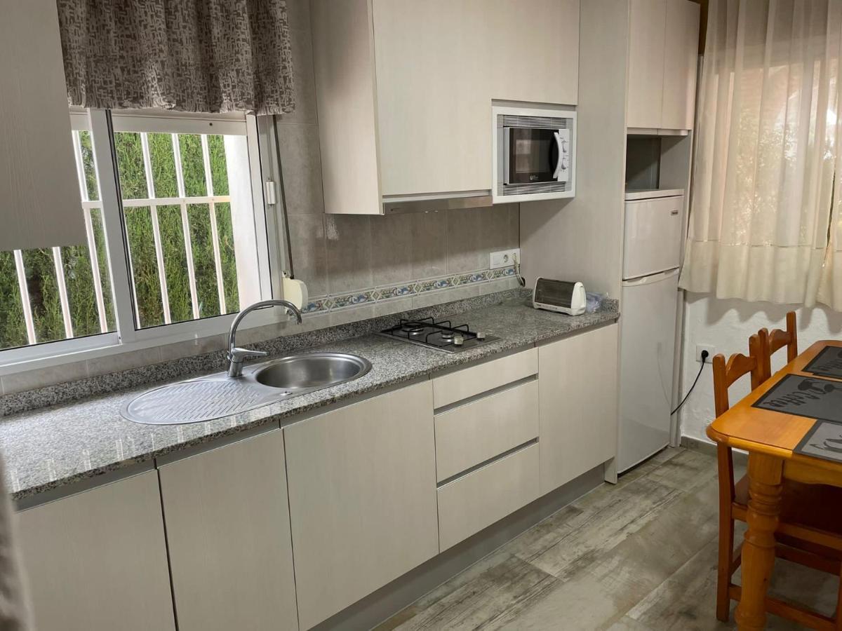 Apartamentos Bolonia Paraiso Экстерьер фото