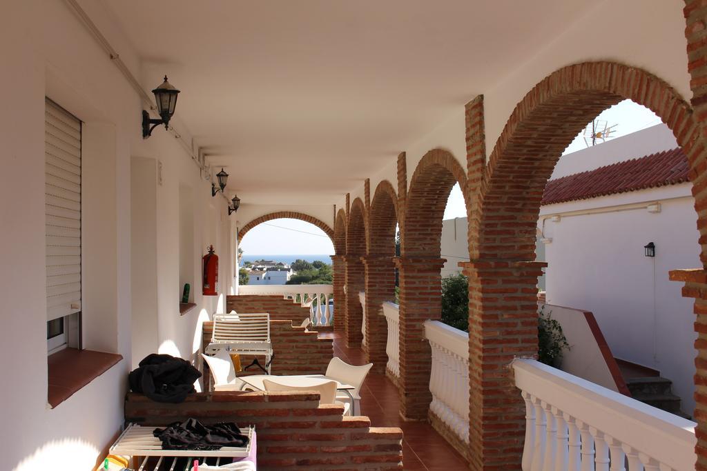 Apartamentos Bolonia Paraiso Экстерьер фото