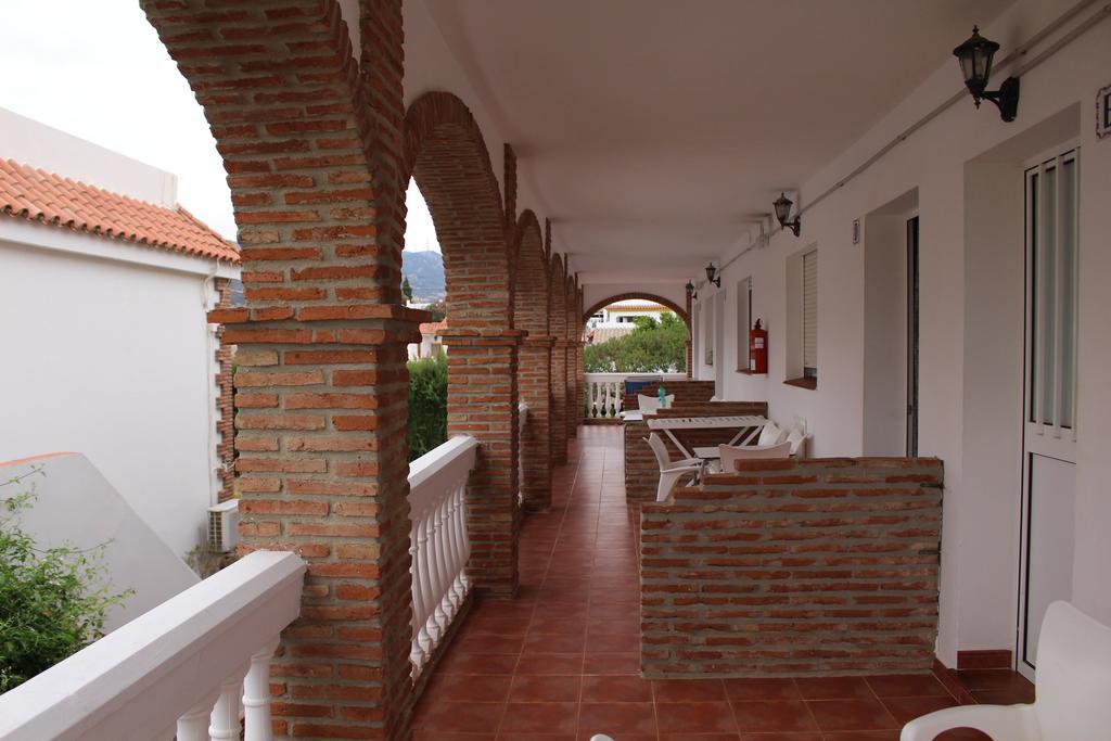 Apartamentos Bolonia Paraiso Экстерьер фото