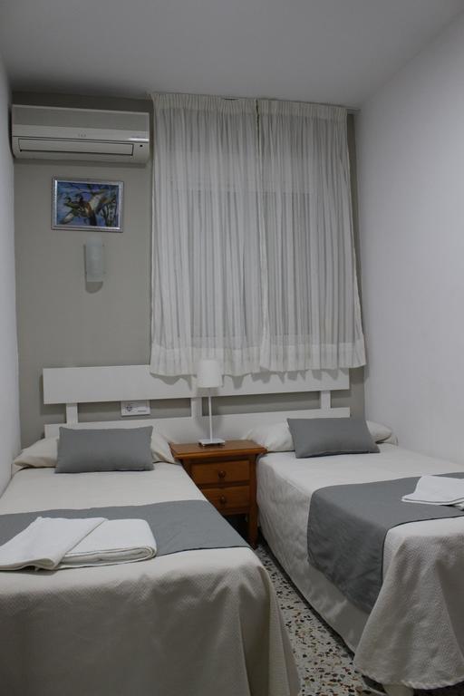 Apartamentos Bolonia Paraiso Экстерьер фото