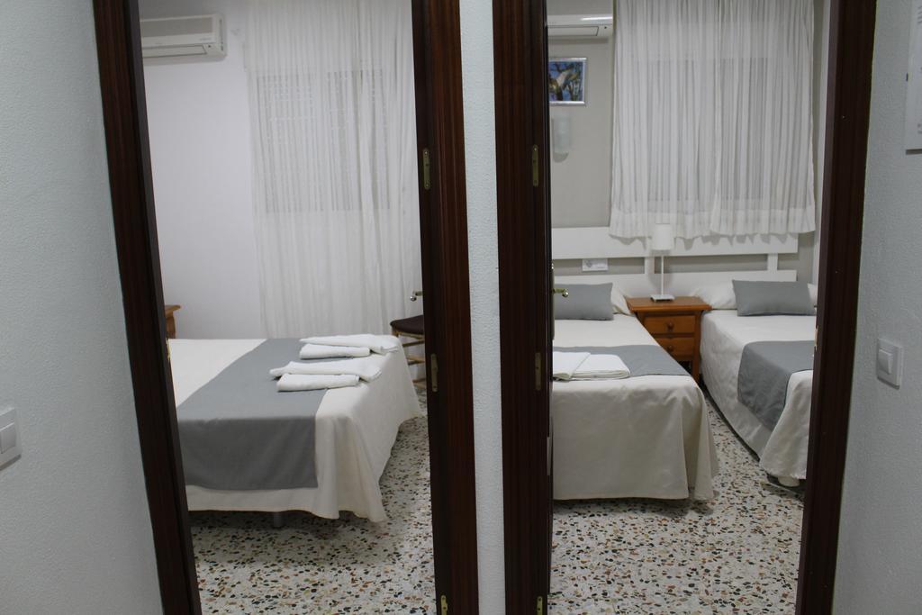 Apartamentos Bolonia Paraiso Экстерьер фото