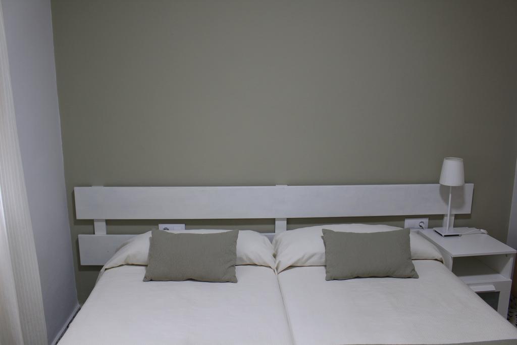 Apartamentos Bolonia Paraiso Экстерьер фото
