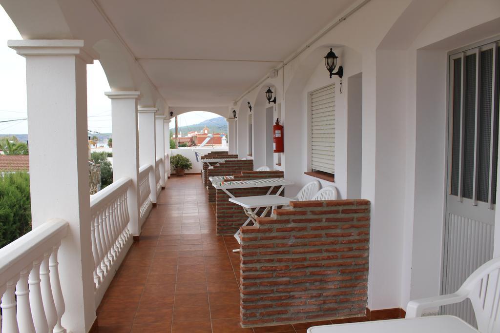 Apartamentos Bolonia Paraiso Экстерьер фото
