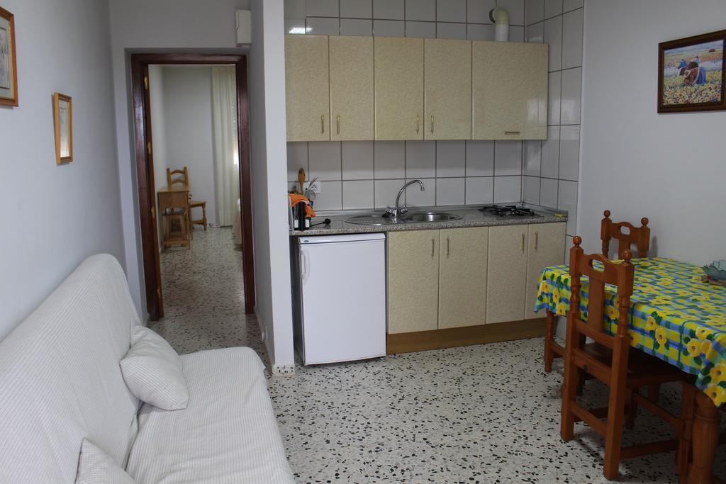 Apartamentos Bolonia Paraiso Экстерьер фото